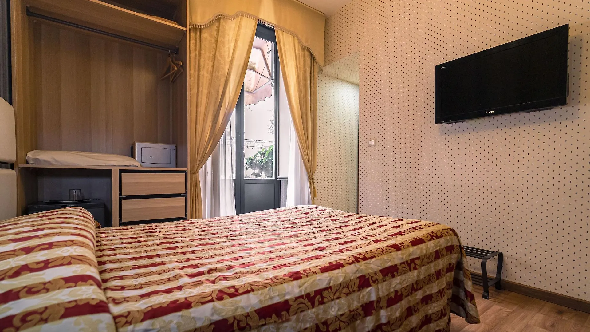 Hotel Villa Romeo Κατάνια 3*,
